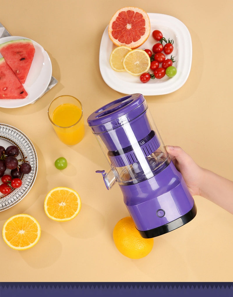 "Fresh Squeeze: Portable Automatic Juicer for Busy Kitchens"